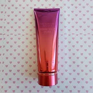 Victoria’s Secret Mirrored Pom Lotion
